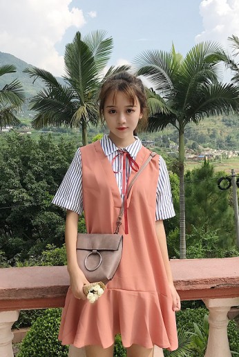 Đầm hồng đuôi cá